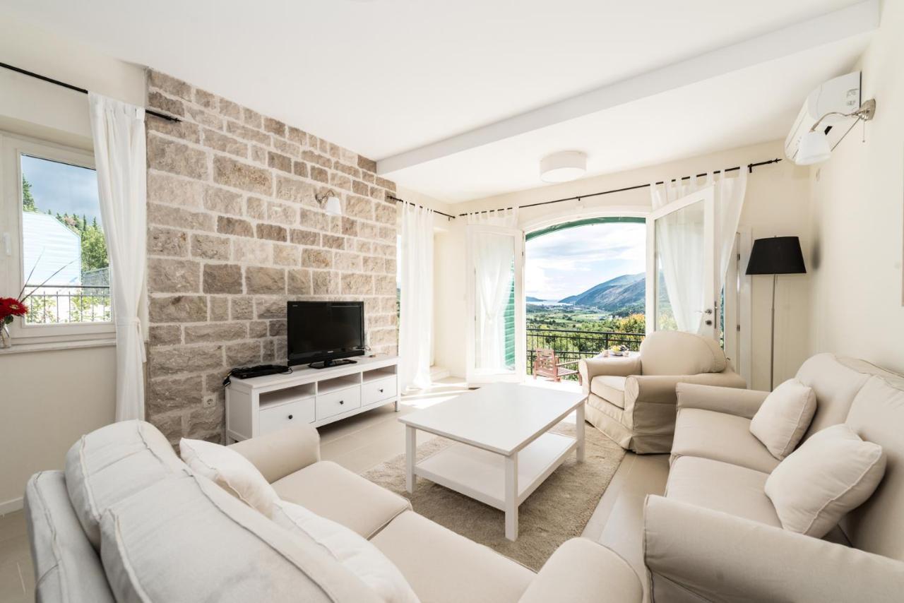 Lavender House With Shared Pool Villa Herceg Novi Dış mekan fotoğraf