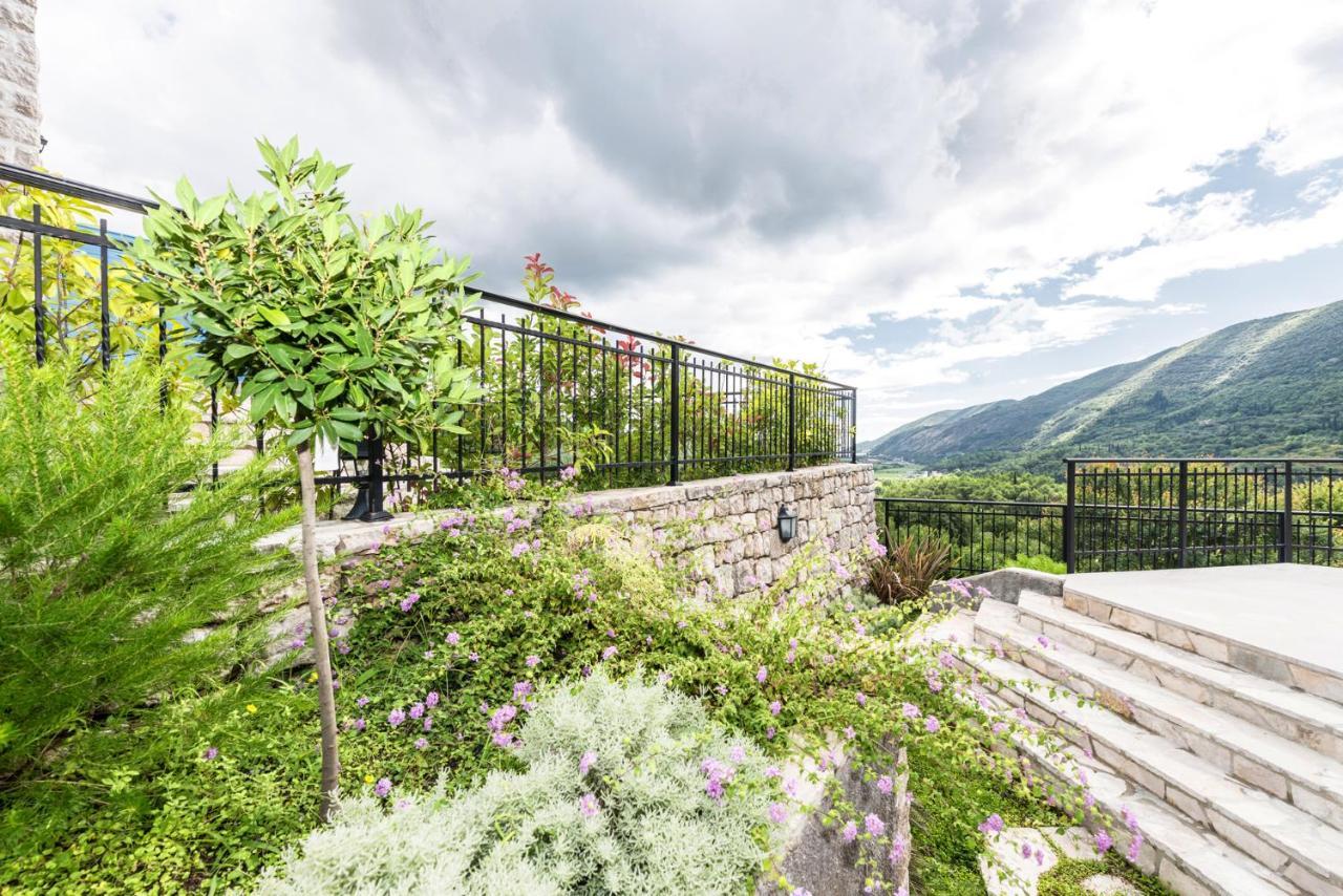 Lavender House With Shared Pool Villa Herceg Novi Dış mekan fotoğraf